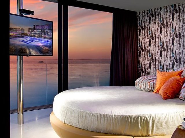 HARD ROCK HOTEL IBIZA