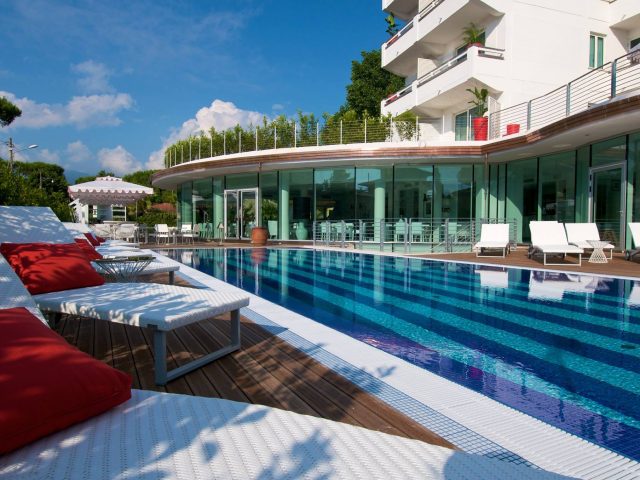 MONDIAL RESORT & SPA****LUX